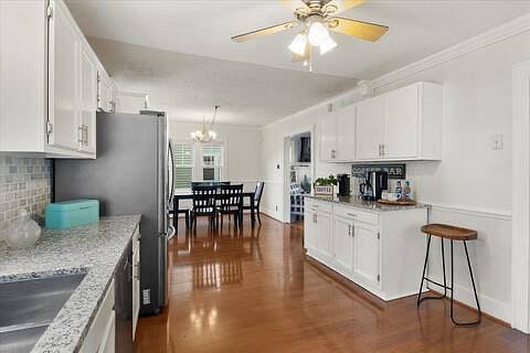 Furnished Finder property 893974_1 photo 11