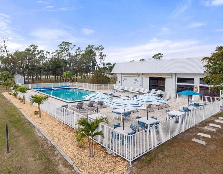 Furnished Finder property 893993_1 photo 25