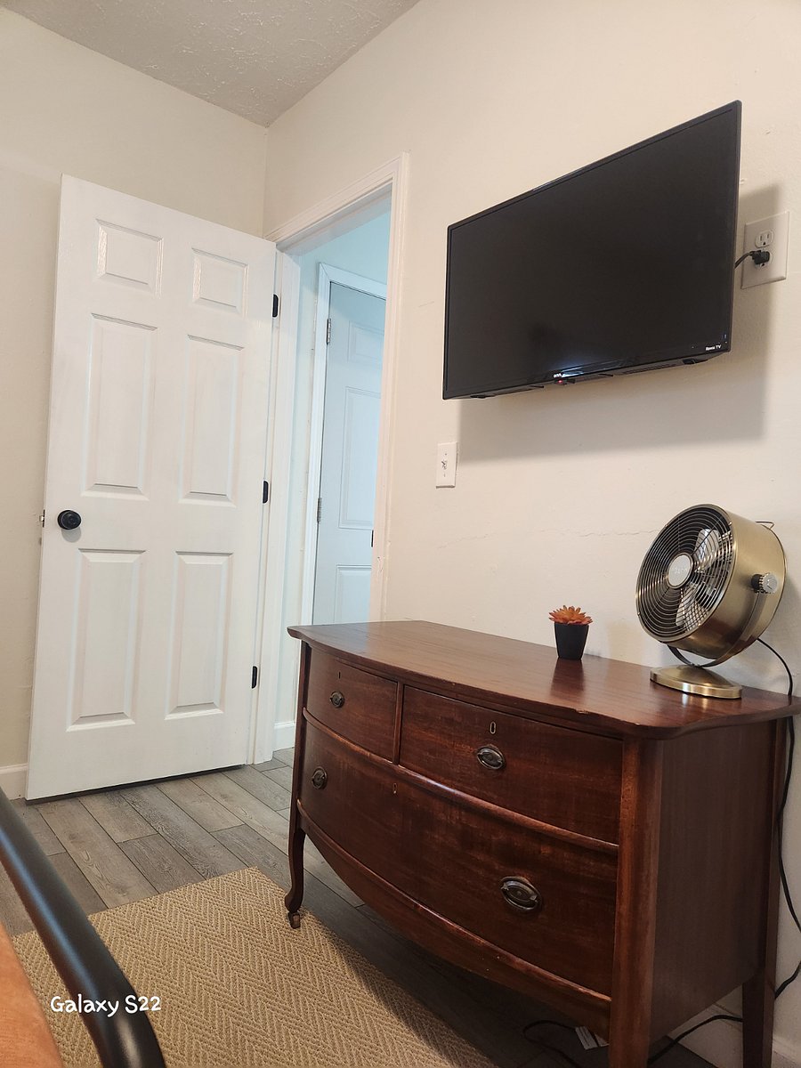 Furnished Finder property 894006_1 photo 33