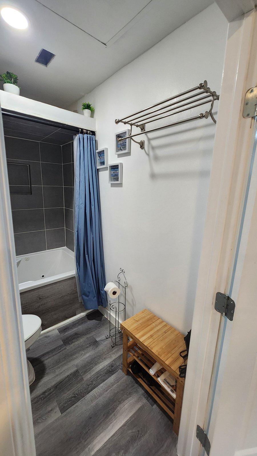 Furnished Finder property 894007_1 photo 4