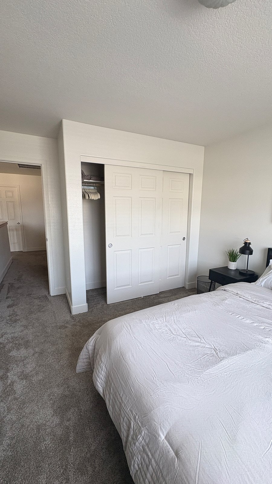 Furnished Finder property 894047_1 photo 16