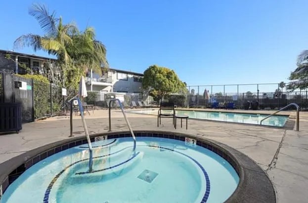 Furnished Finder property 894088_1 photo 10