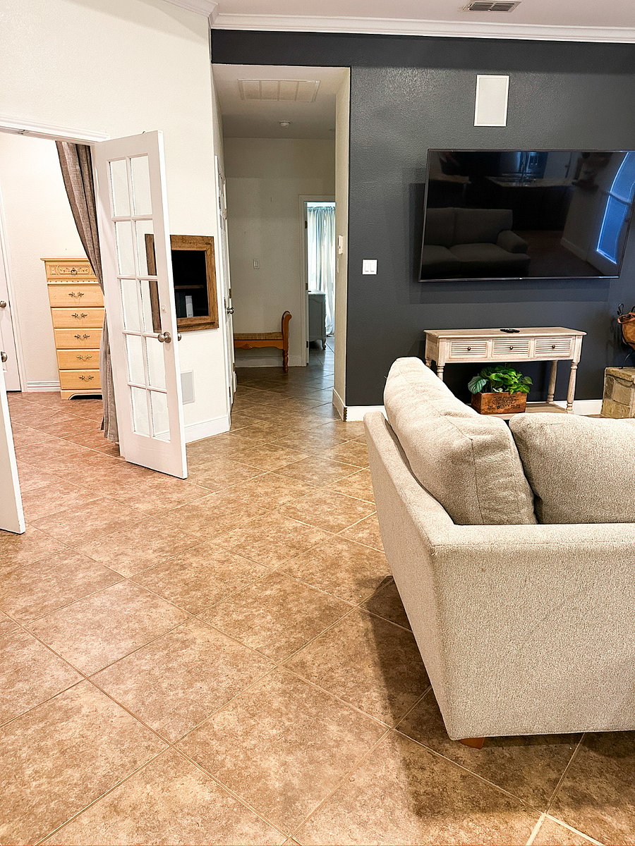 Furnished Finder property 894100_1 photo 7