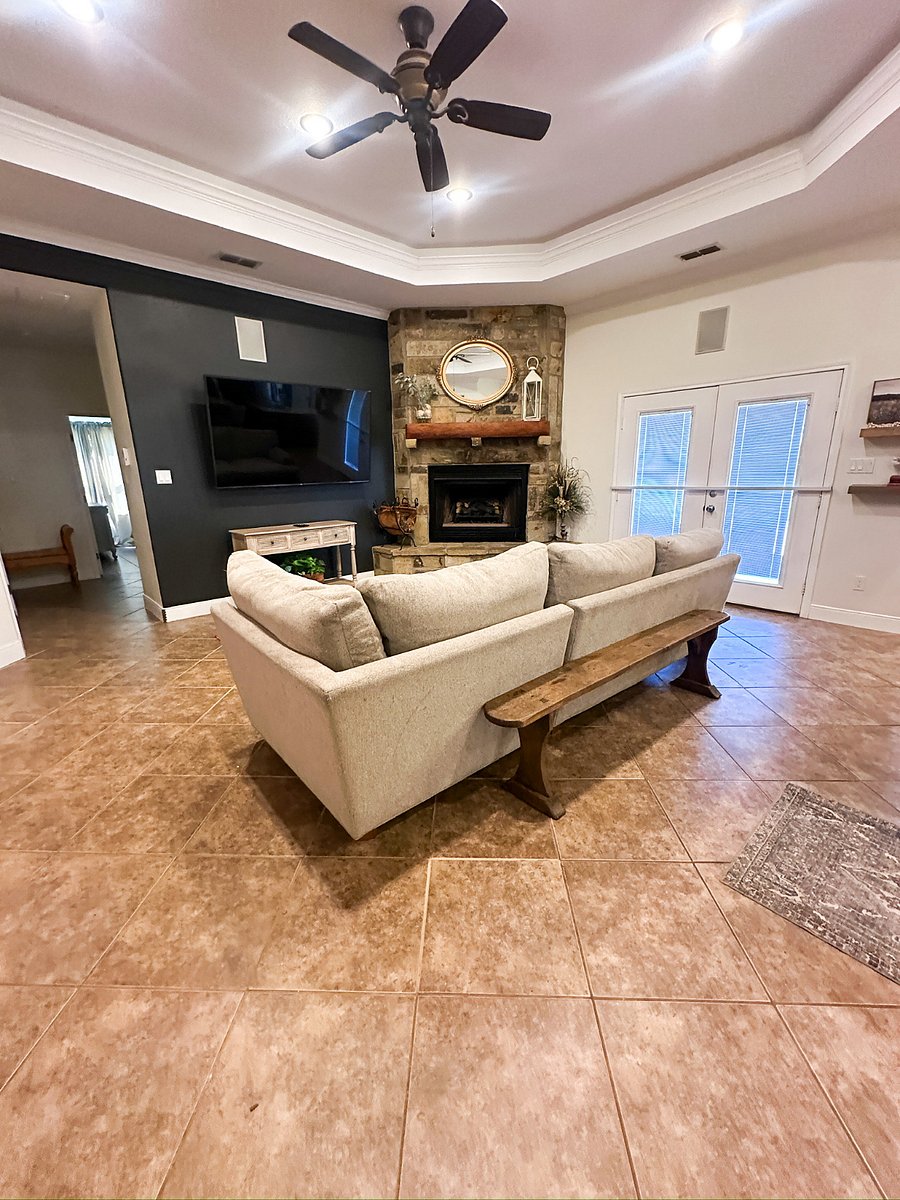 Furnished Finder property 894100_1 photo 4