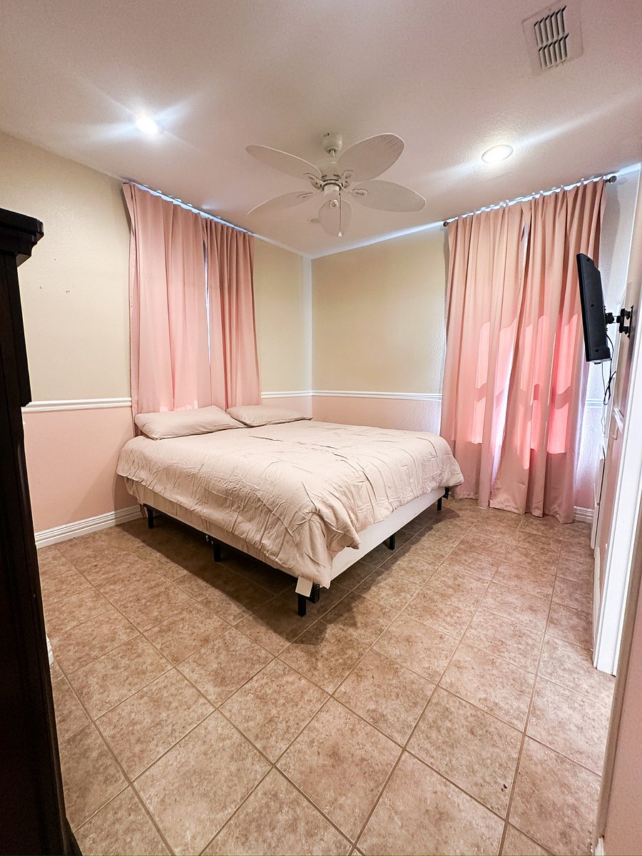 Furnished Finder property 894100_1 photo 12