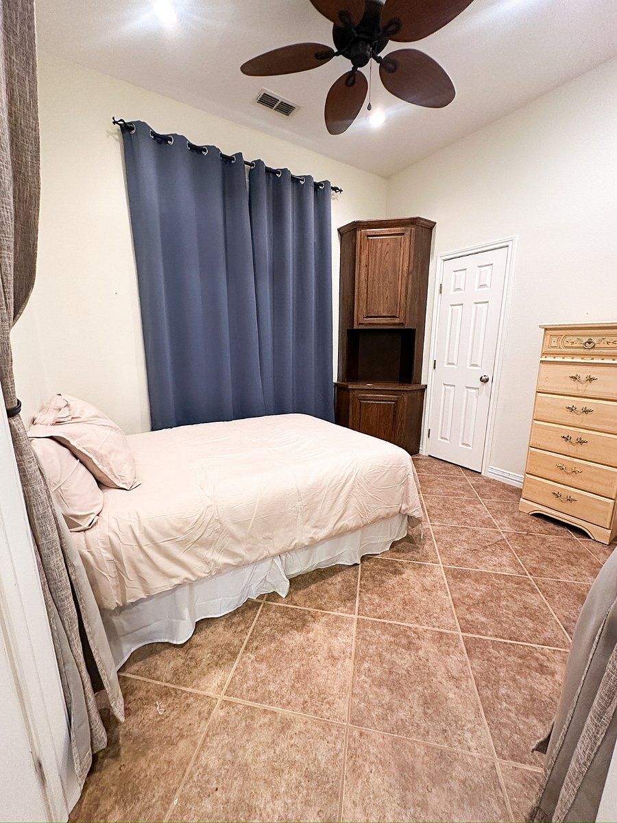 Furnished Finder property 894100_1 photo 16
