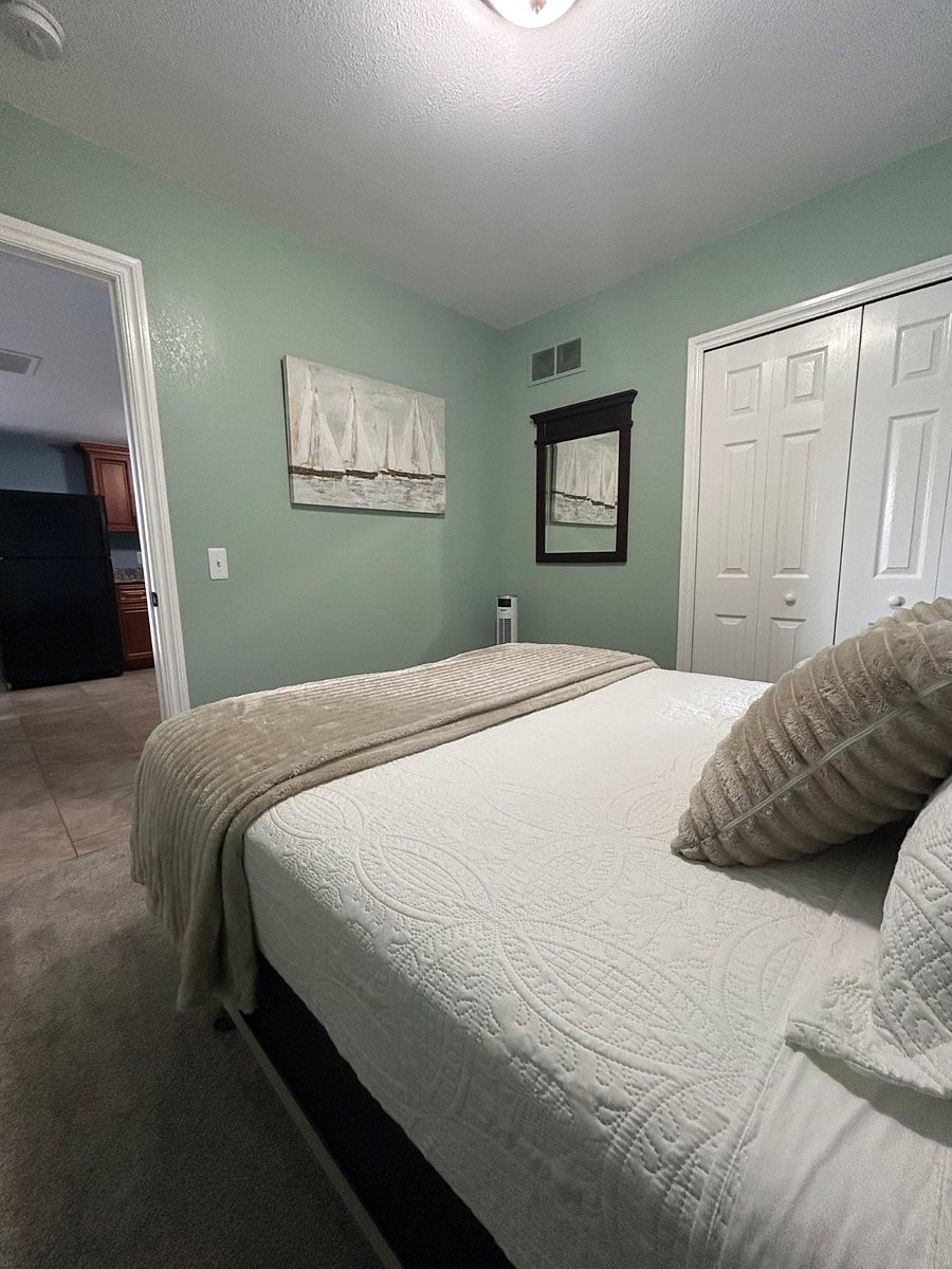 Furnished Finder property 894155_1 photo 8