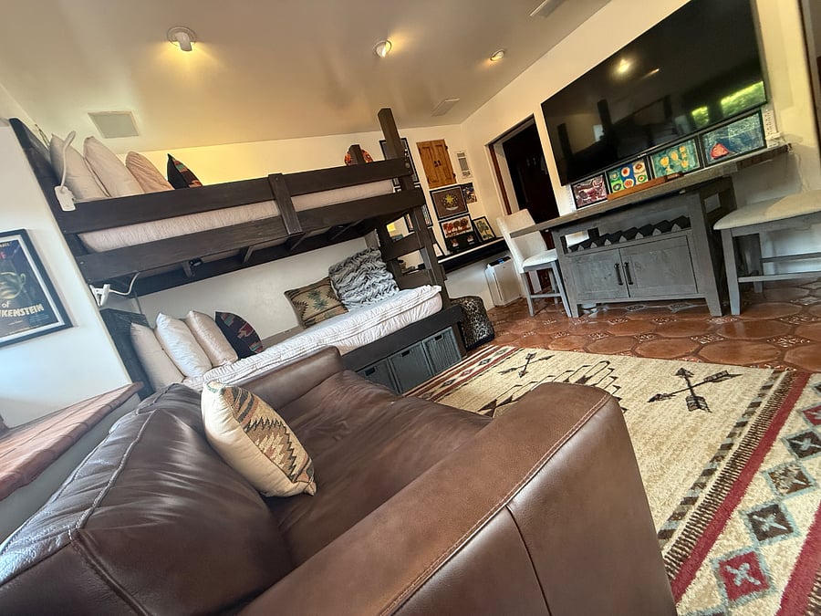 Furnished Finder property 894159_1 photo 3