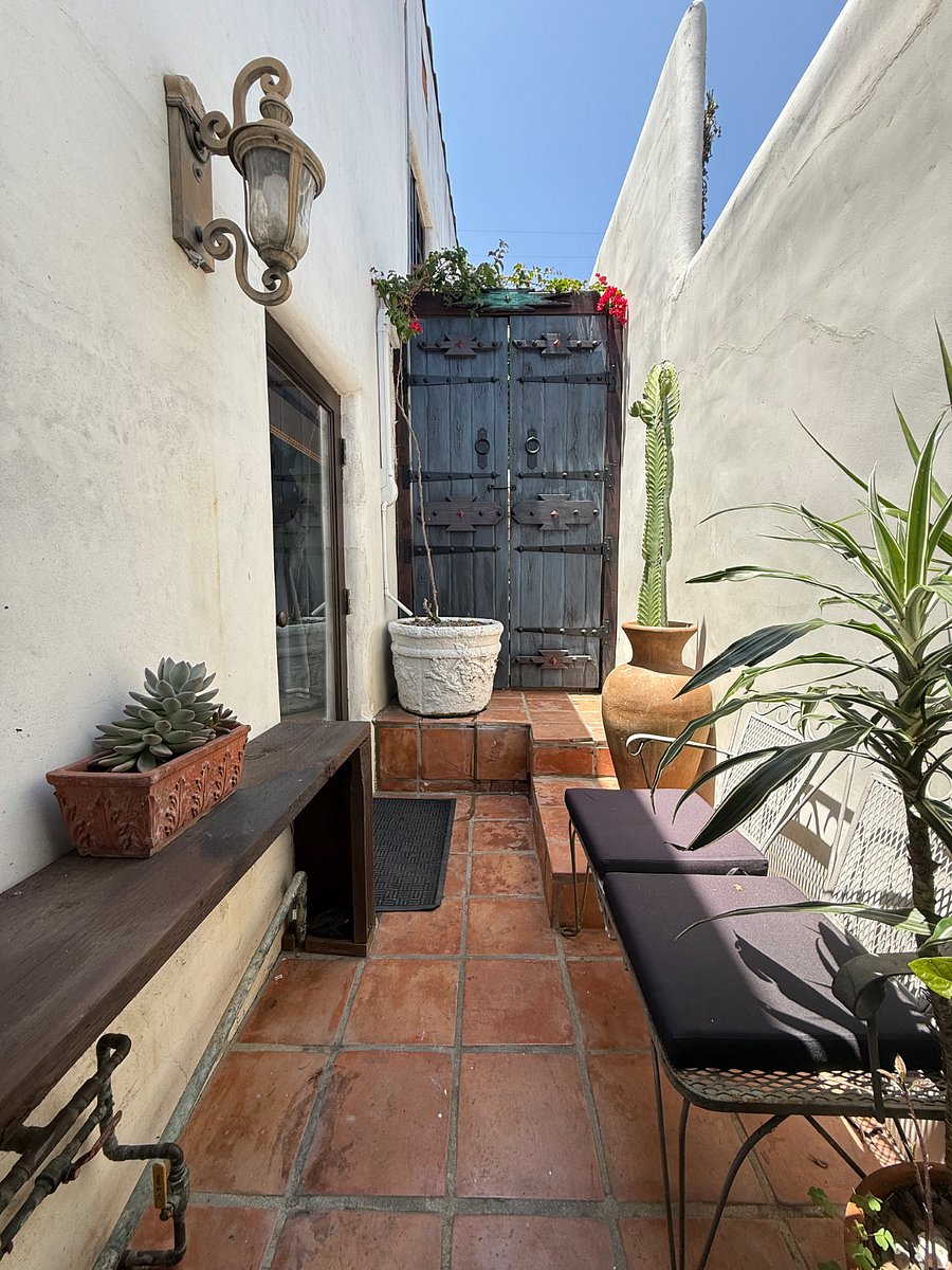 Furnished Finder property 894159_1 photo 25