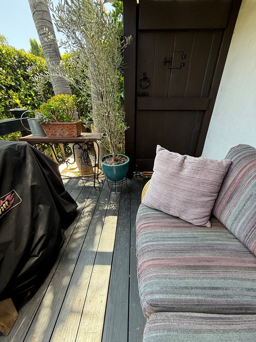 Furnished Finder property 894159_1 photo 27