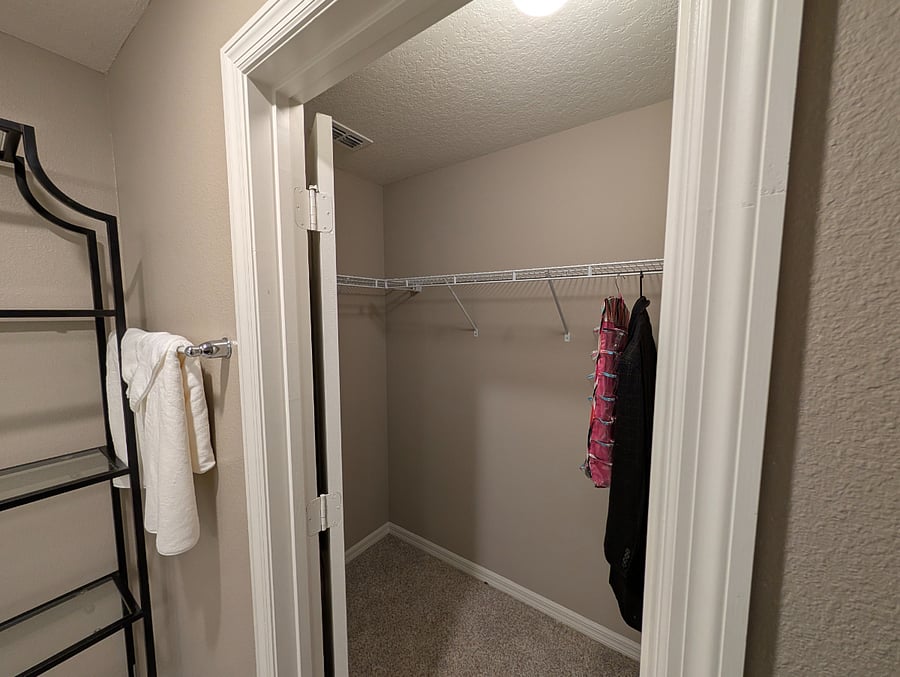 Furnished Finder property 894163_1 photo 23