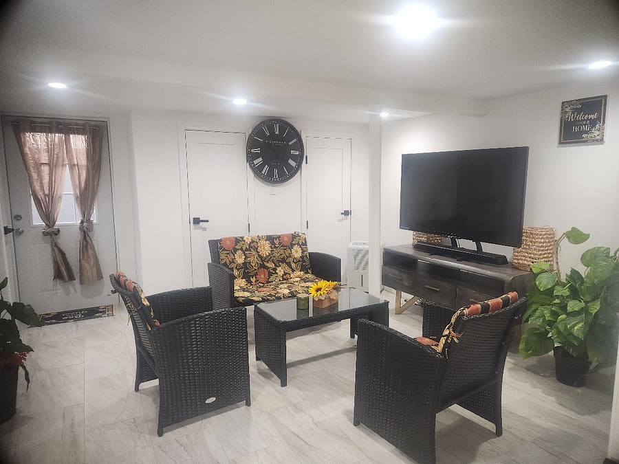 Furnished Finder property 894264_1 photo 17