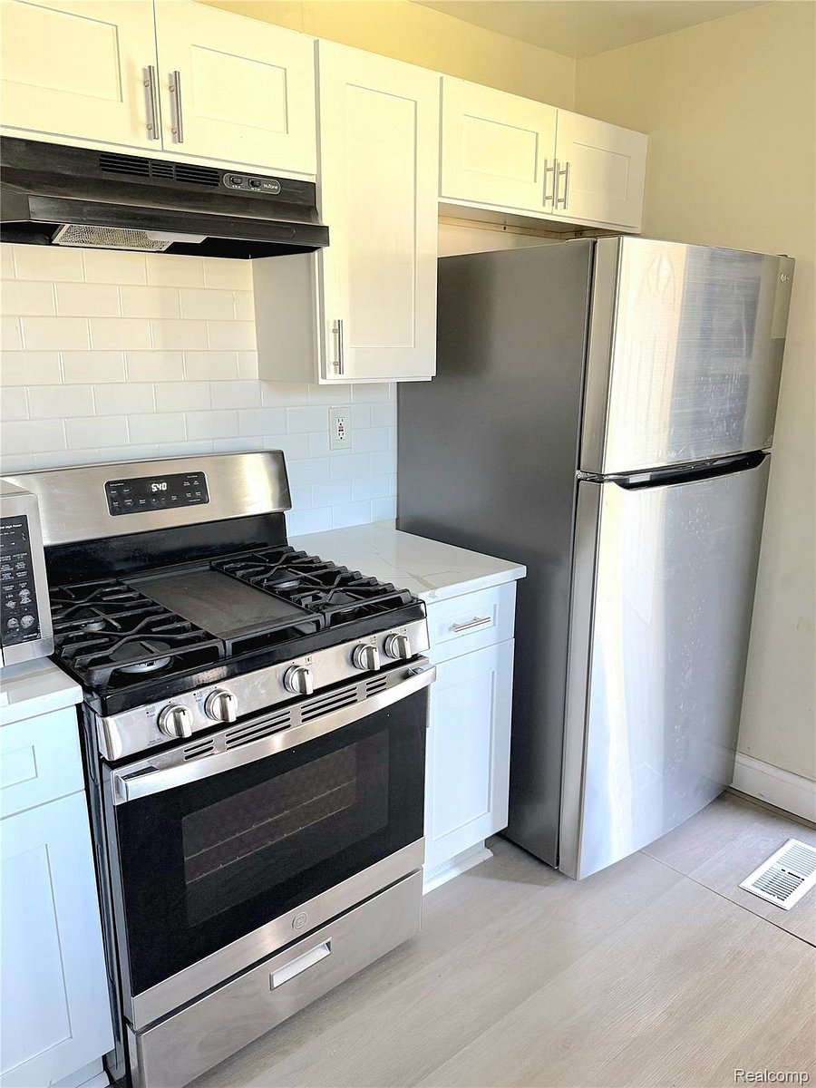 Furnished Finder property 894271_1 photo 10