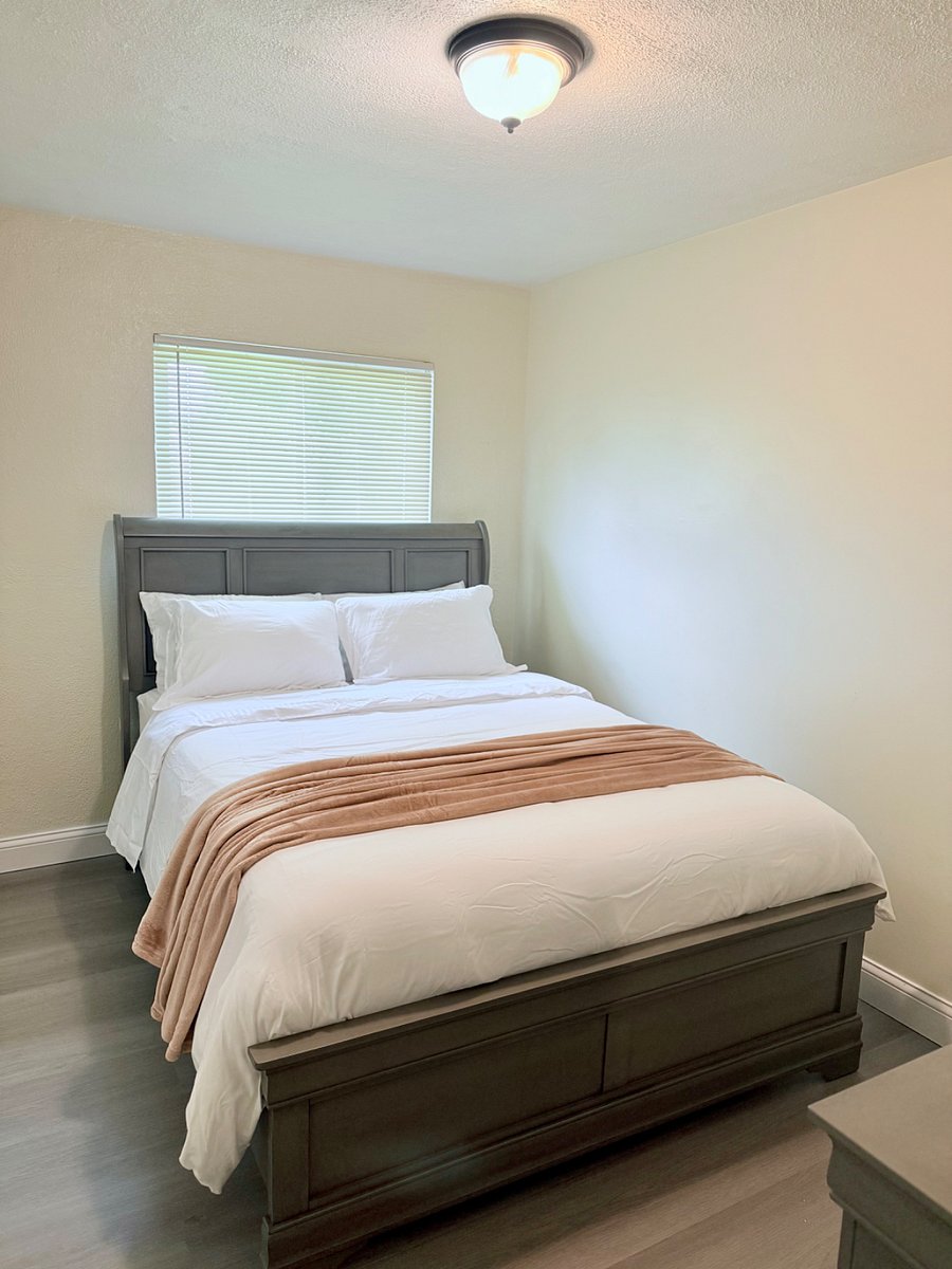 Furnished Finder property 894271_1 photo 23