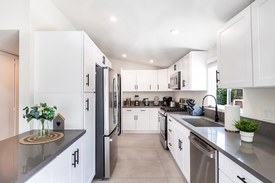 Fully stocked chefs kitchen for comfortable long-term living