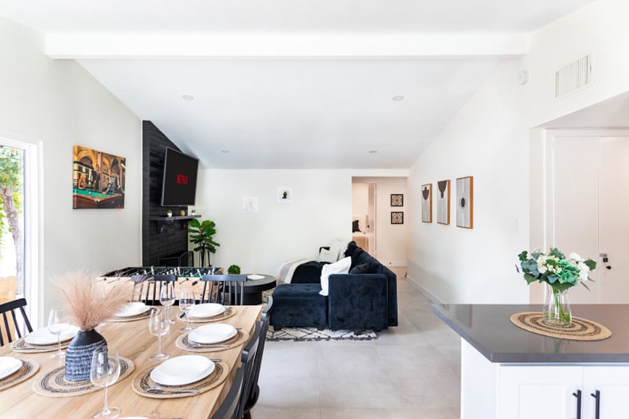 Open layout connecting dining and living, ideal for monthly stays