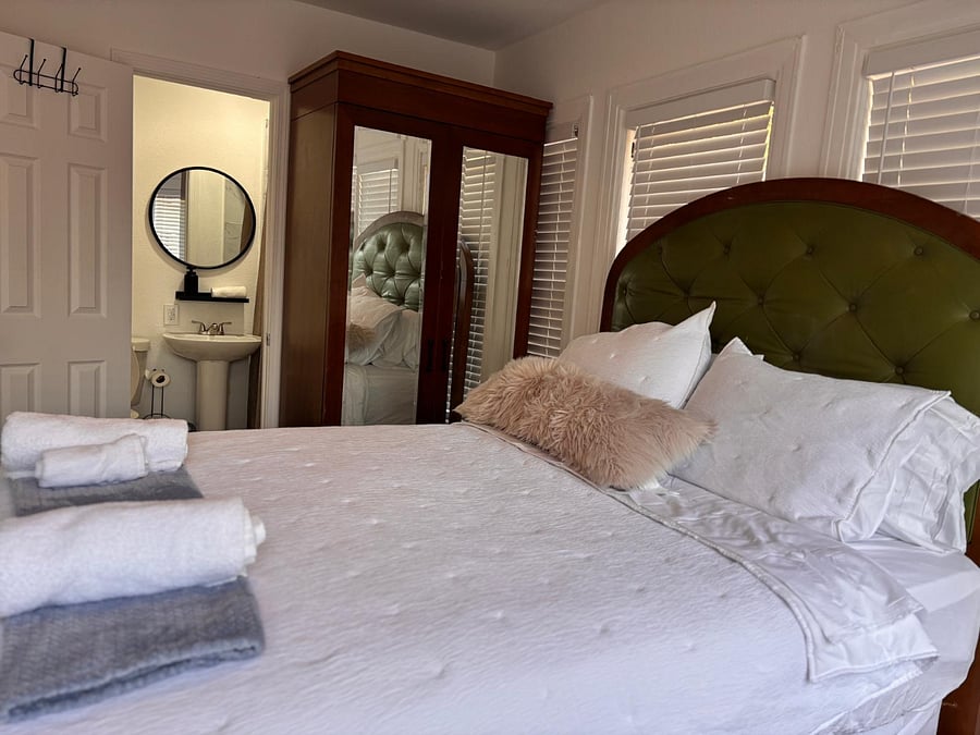 Furnished Finder property 894278_1 photo 6