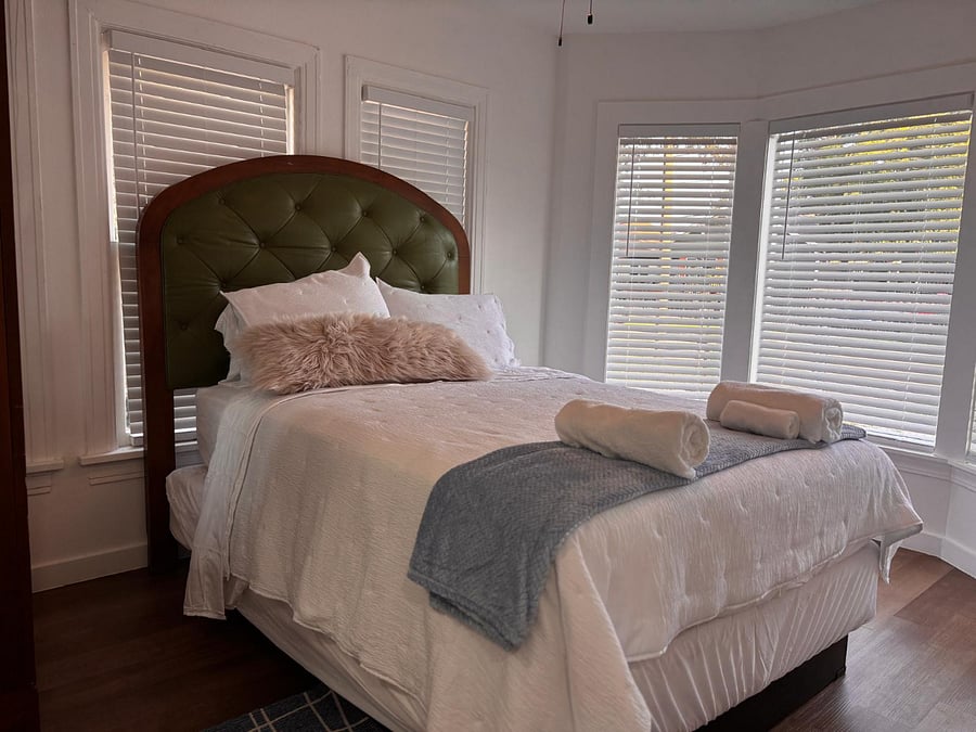 Furnished Finder property 894278_1 photo 8