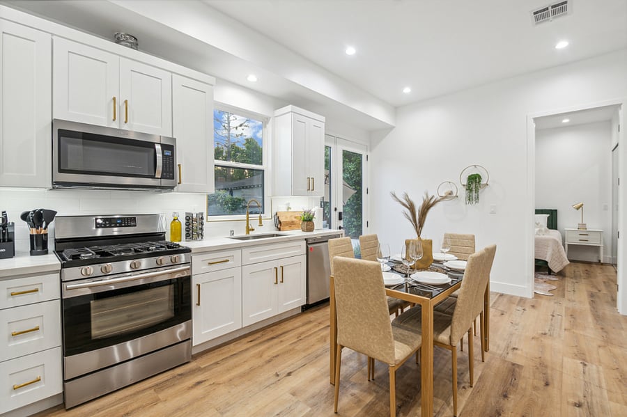 Fully equipped kitchen and dining for 30+ day furnished stays