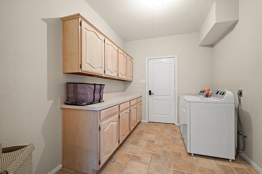 Furnished Finder property 894356_1 photo 34