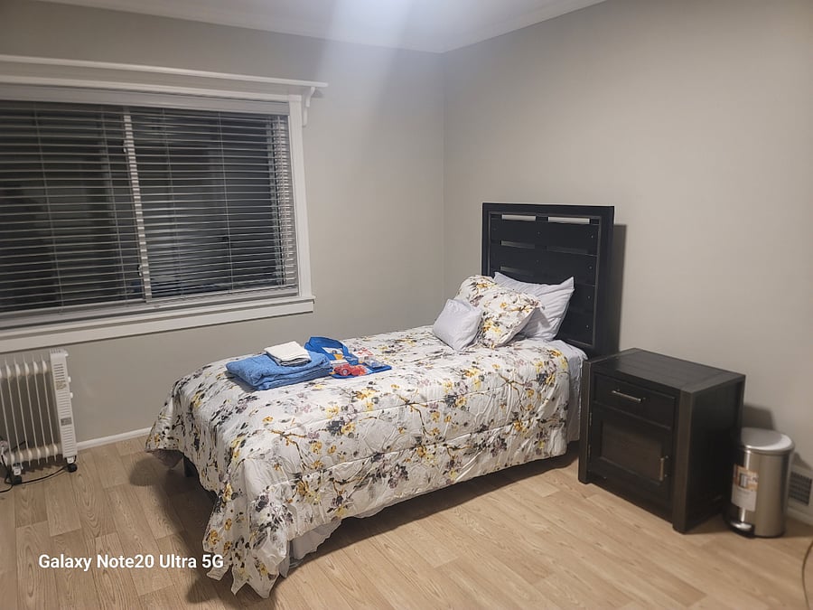 Furnished Finder property 894457_2 photo 1