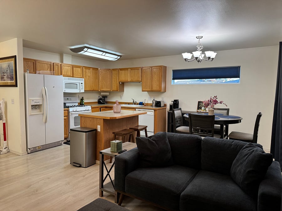 Furnished Finder property 894471_1 photo 2