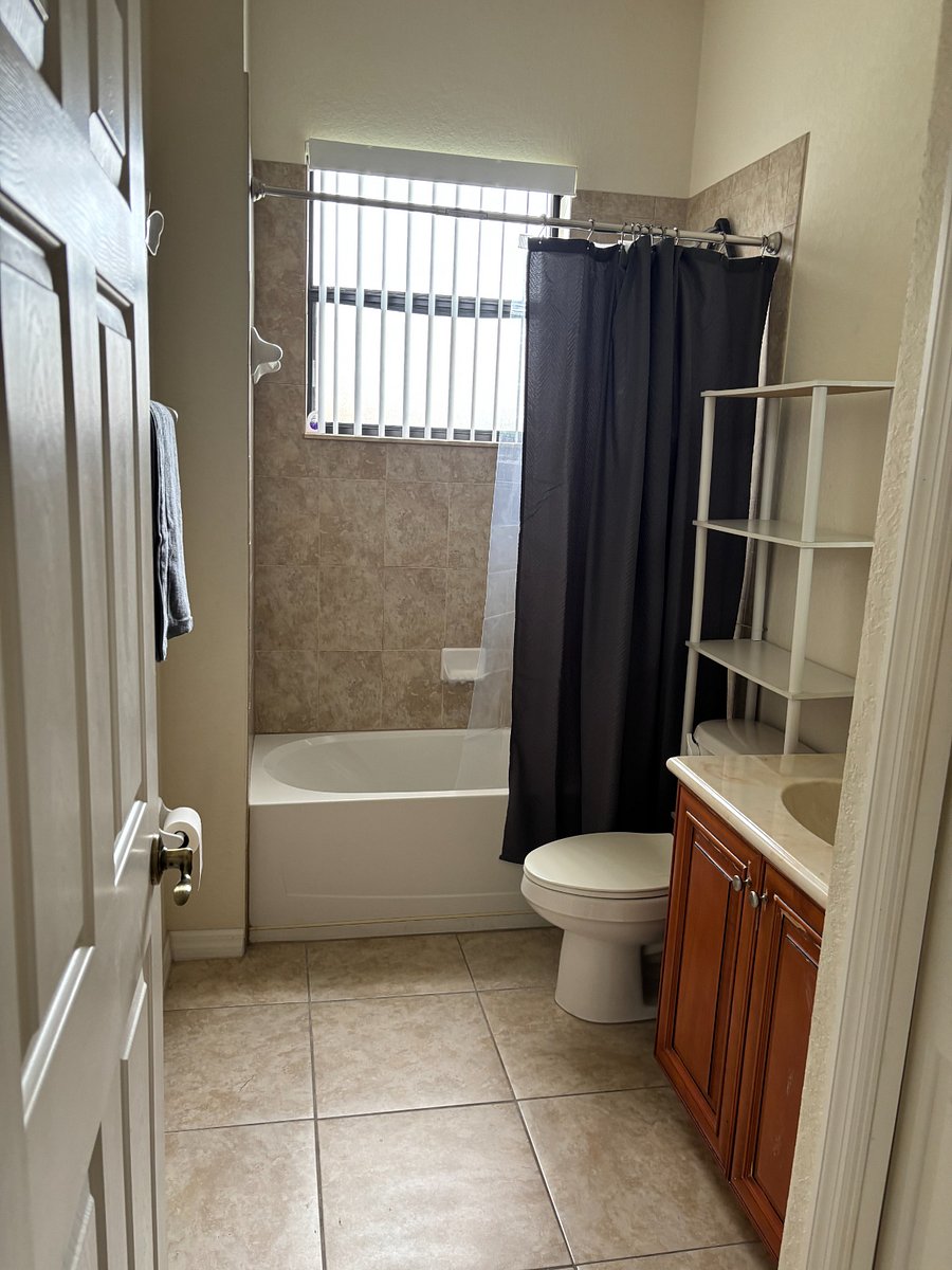 Furnished Finder property 894488_1 photo 18