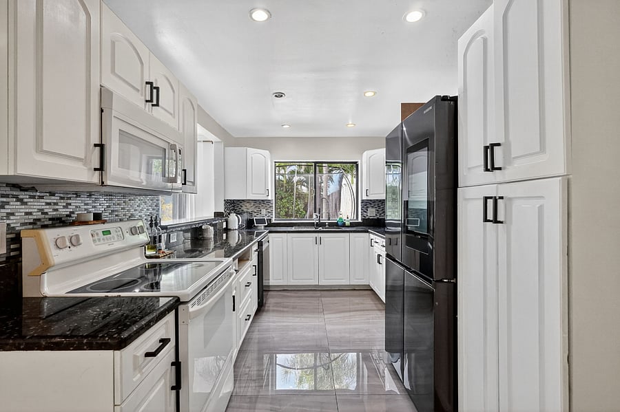 Furnished Finder property 894496_1 photo 12