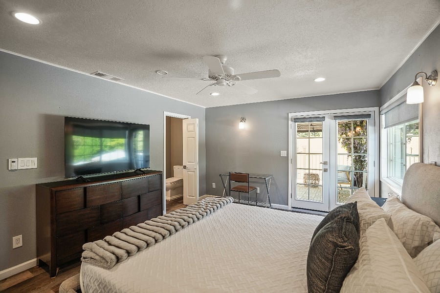 Furnished Finder property 894497_1 photo 33