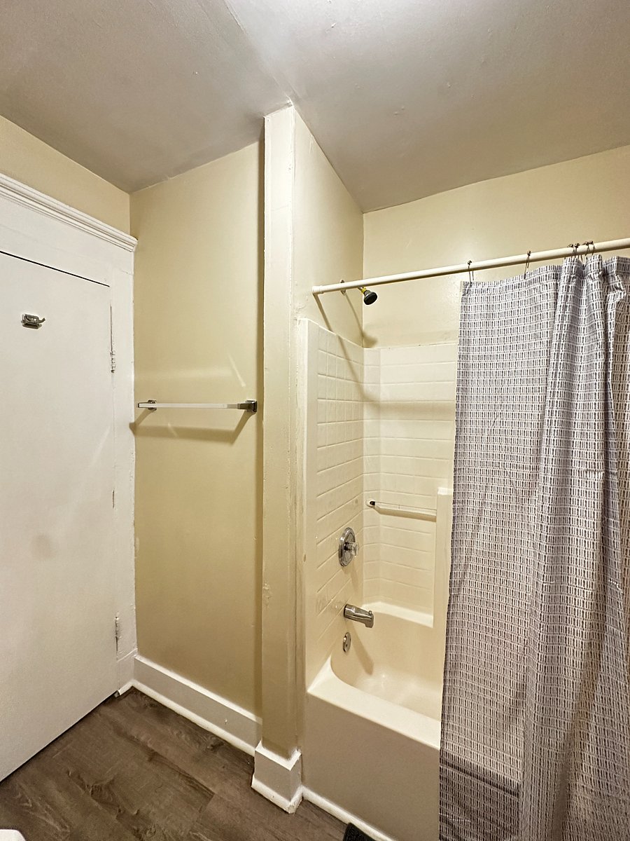 Furnished Finder property 894503_1 photo 15