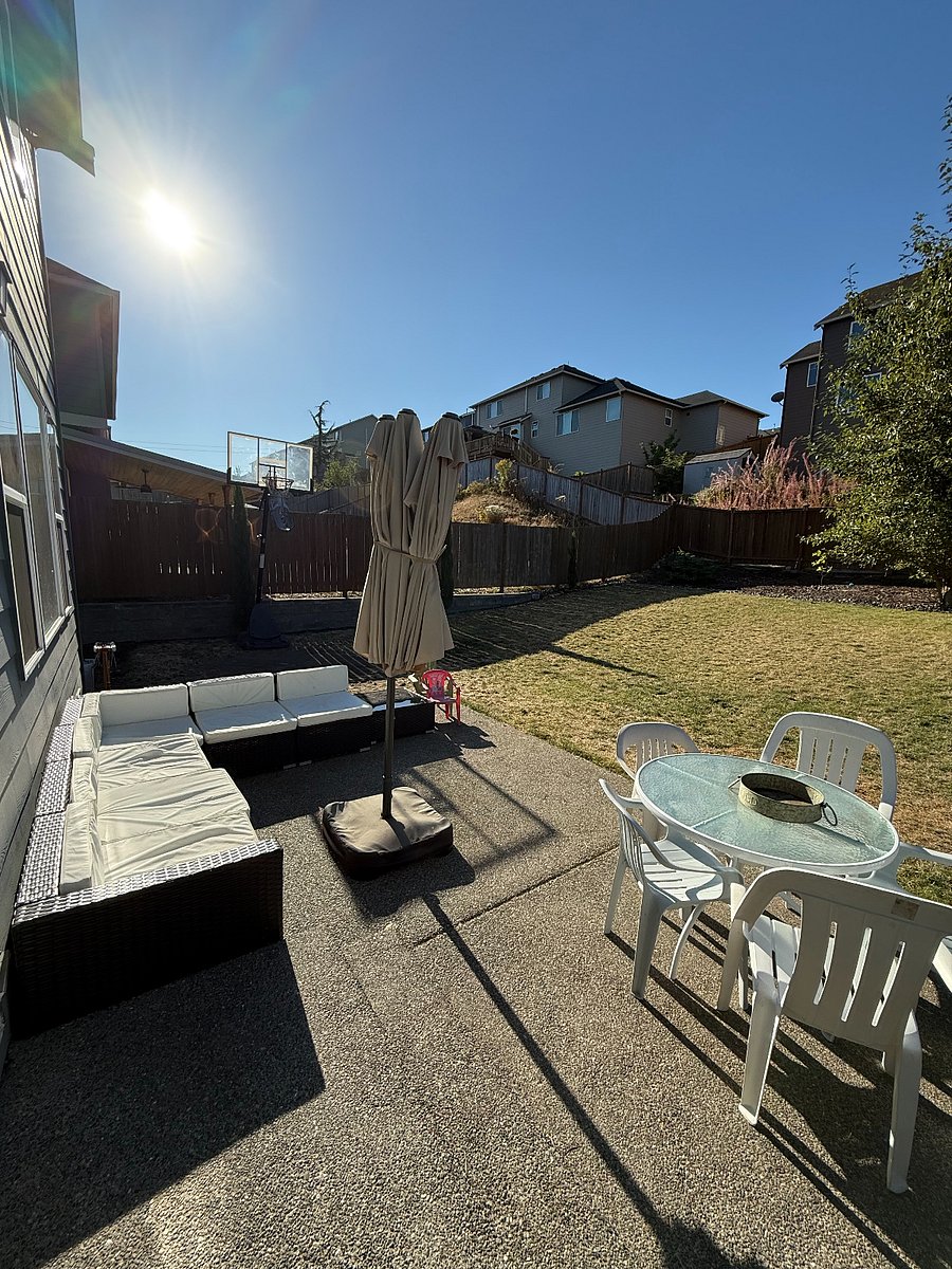 Furnished Finder property 894510_1 photo 36