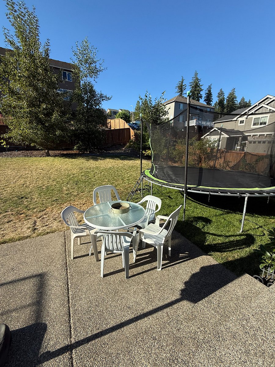 Furnished Finder property 894510_1 photo 37