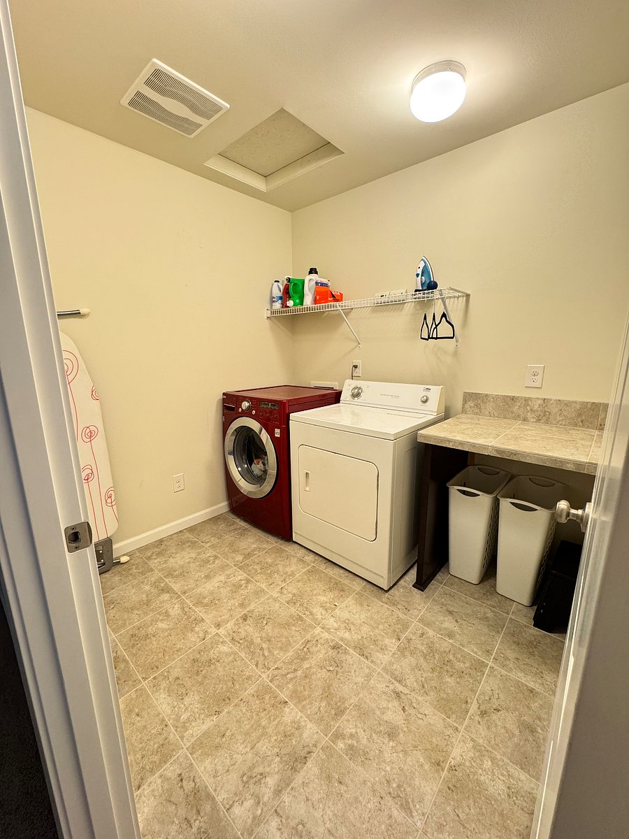 Furnished Finder property 894510_1 photo 30