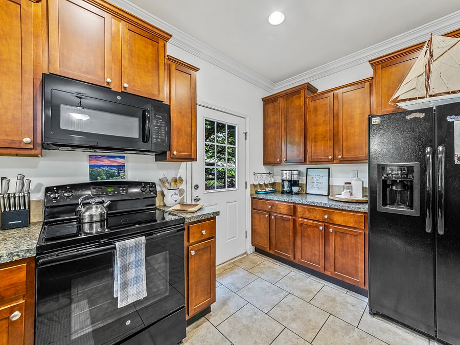 Furnished Finder property 894575_1 photo 12