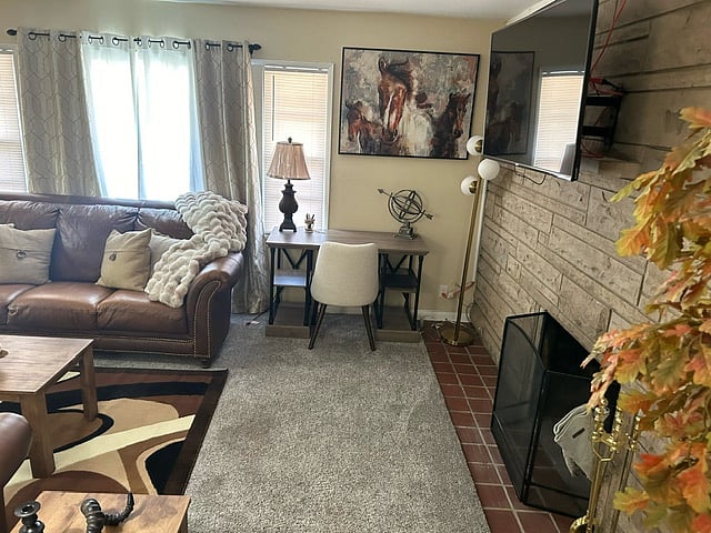 Furnished Finder property 894584_1 photo 14