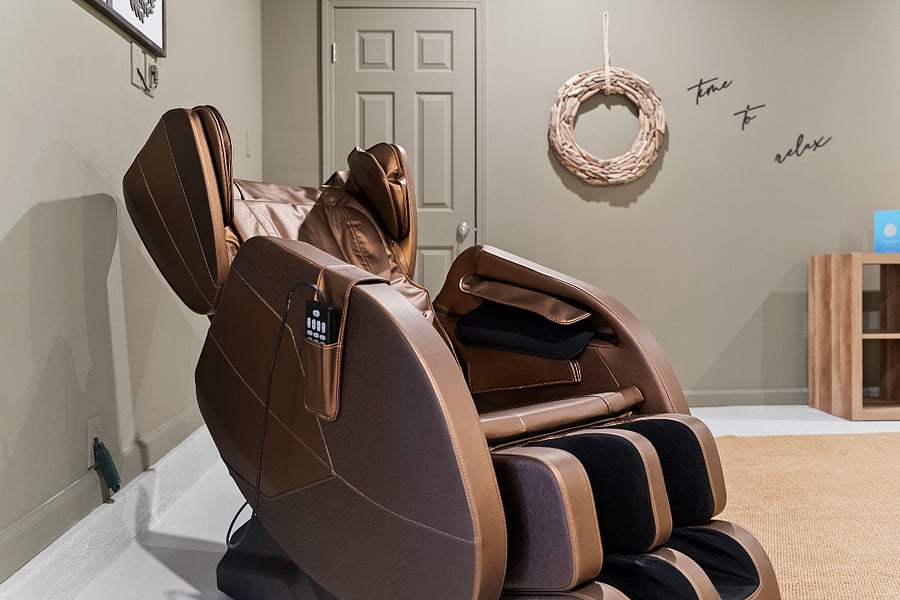 We use this chair ourselves to relax and unwindits that effective. Carefully chosen, its designed to soothe the body and calm the mindideal for wellness seekers and those recovering. Soft lighting and music add to the calming experience.