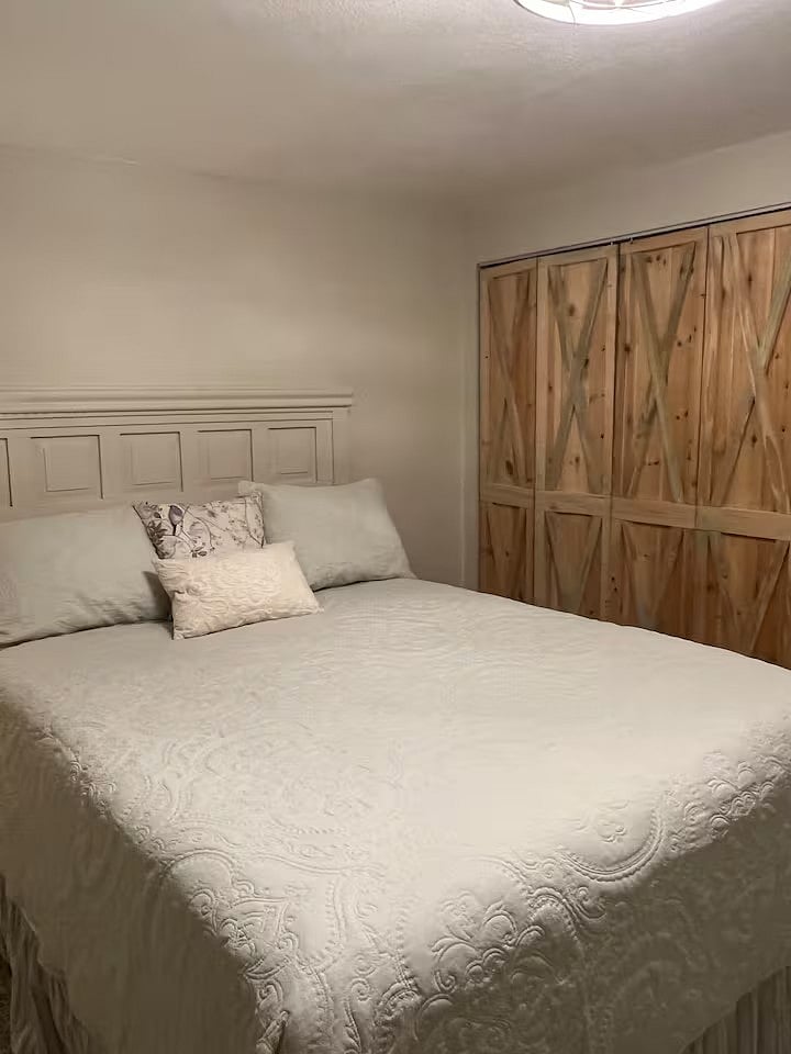 Furnished Finder property 894628_1 photo 4