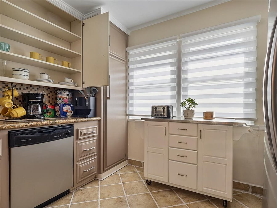 Furnished Finder property 894645_1 photo 7