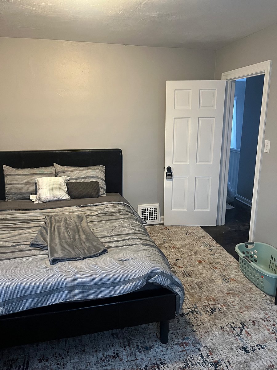 Furnished Finder property 894682_2 photo 12