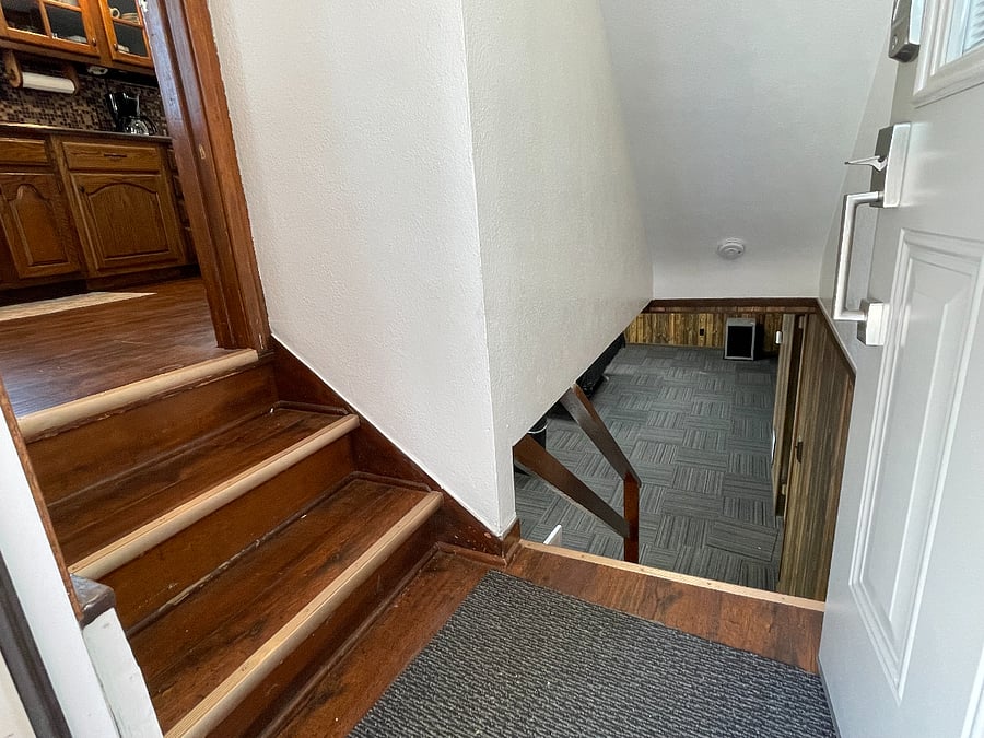 side entry door - up to main level or down to lower level