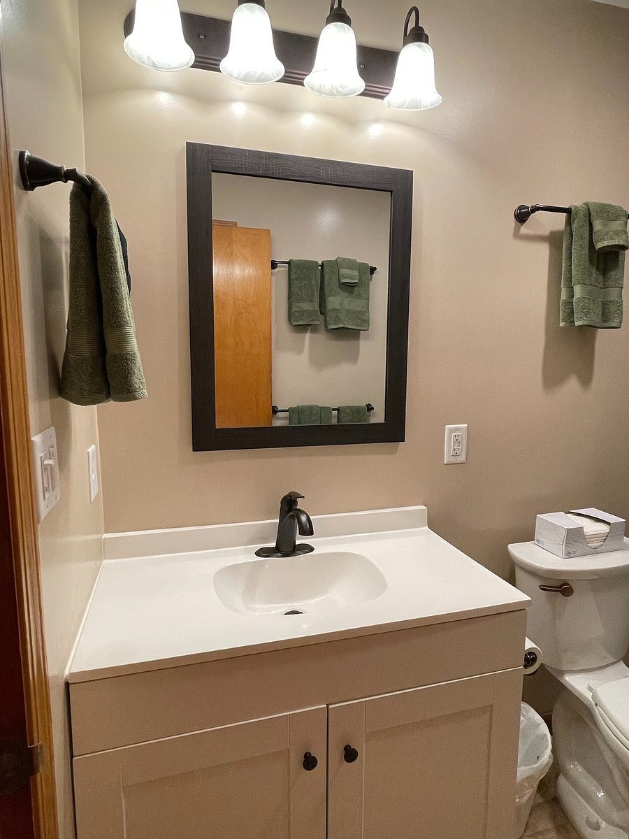 newly remodeled bathroom on main level