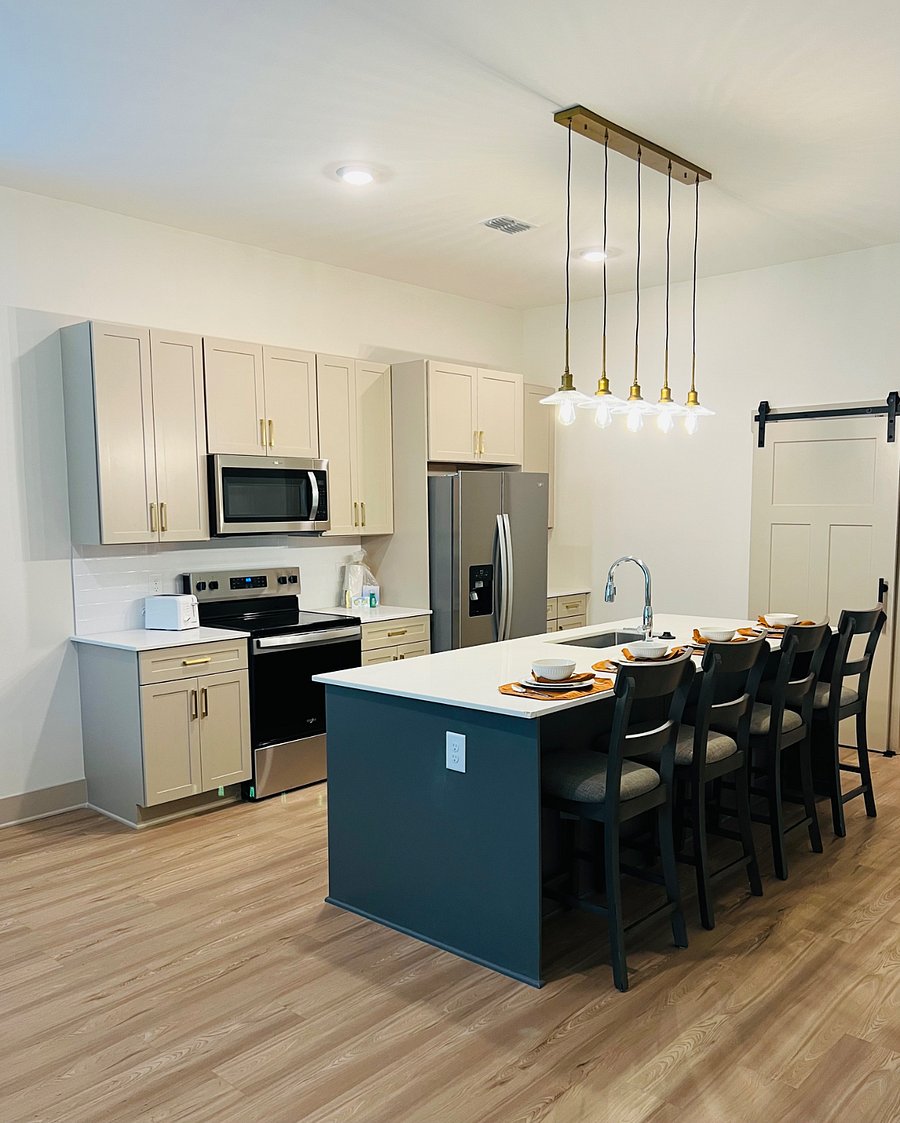 Furnished Finder property 894759_1 photo 11