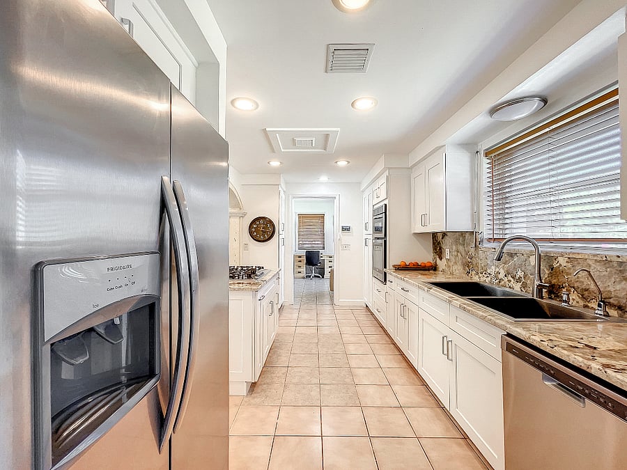 Furnished Finder property 894793_2 photo 18
