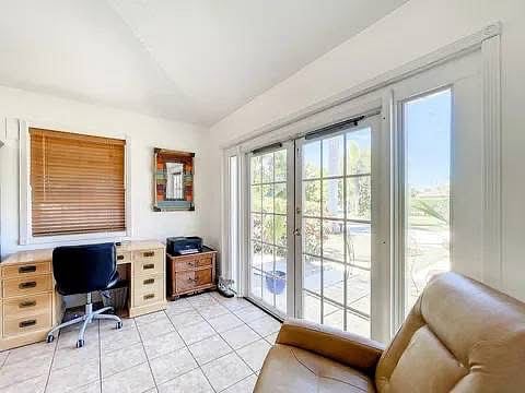 Furnished Finder property 894793_2 photo 35