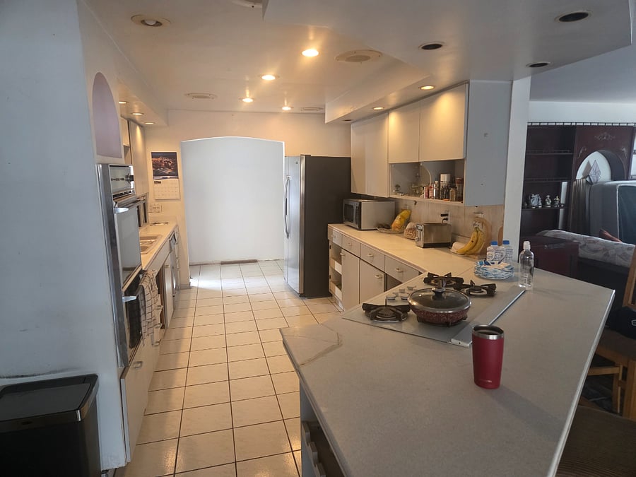 Furnished Finder property 894801_1 photo 9
