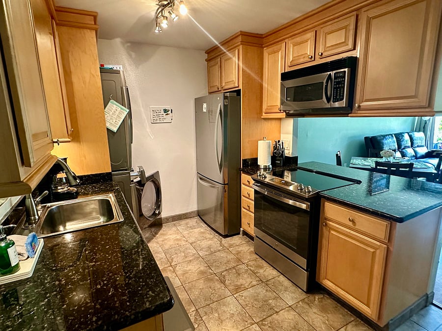 Furnished Finder property 894802_1 photo 4