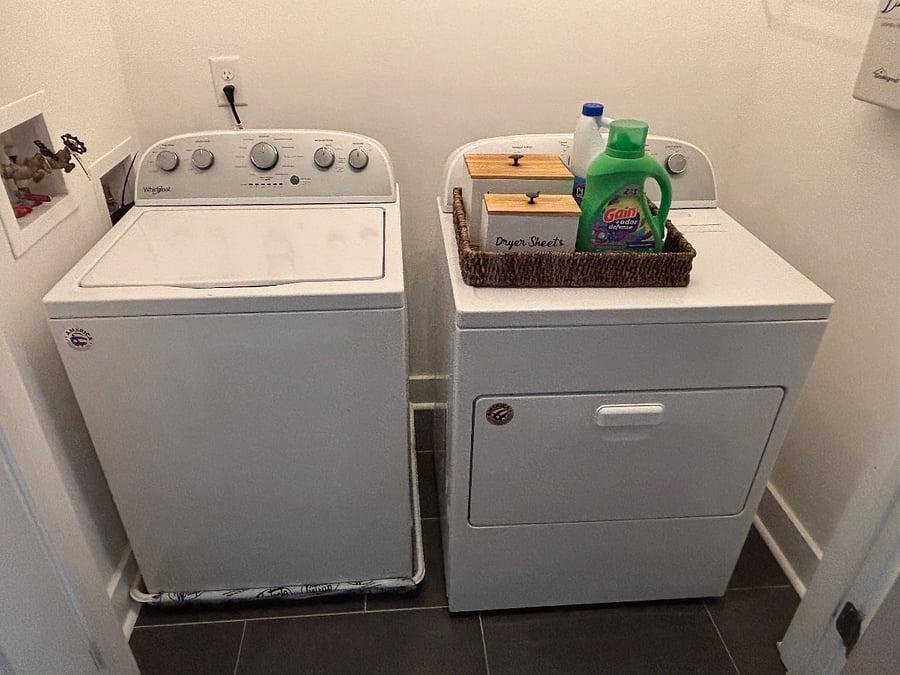 Washer and dryer on 3rd floor