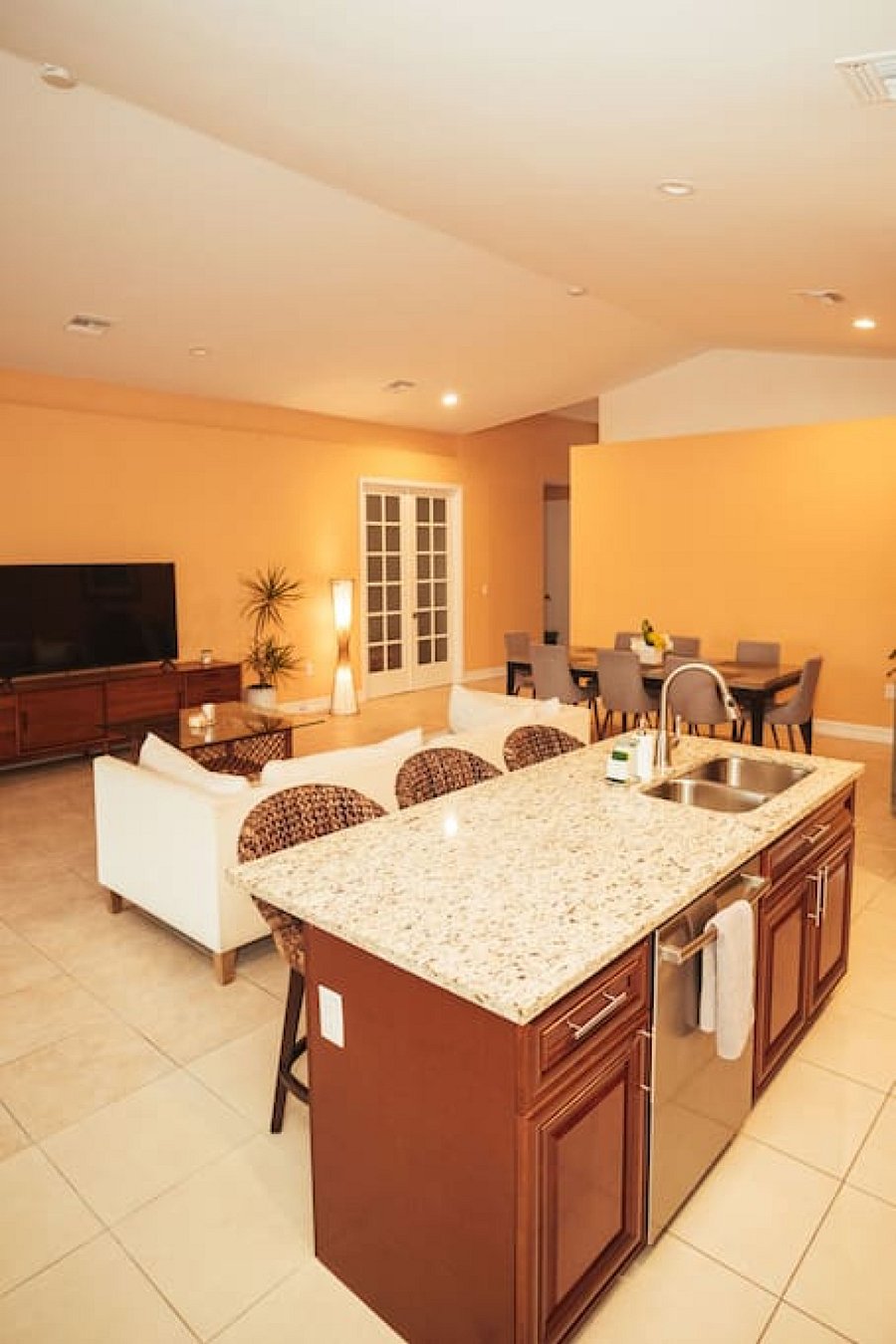 Furnished Finder property 894835_1 photo 28