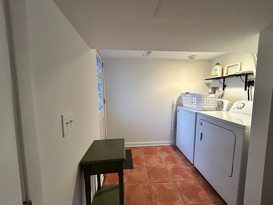 Furnished Finder property 894845_1 photo 9
