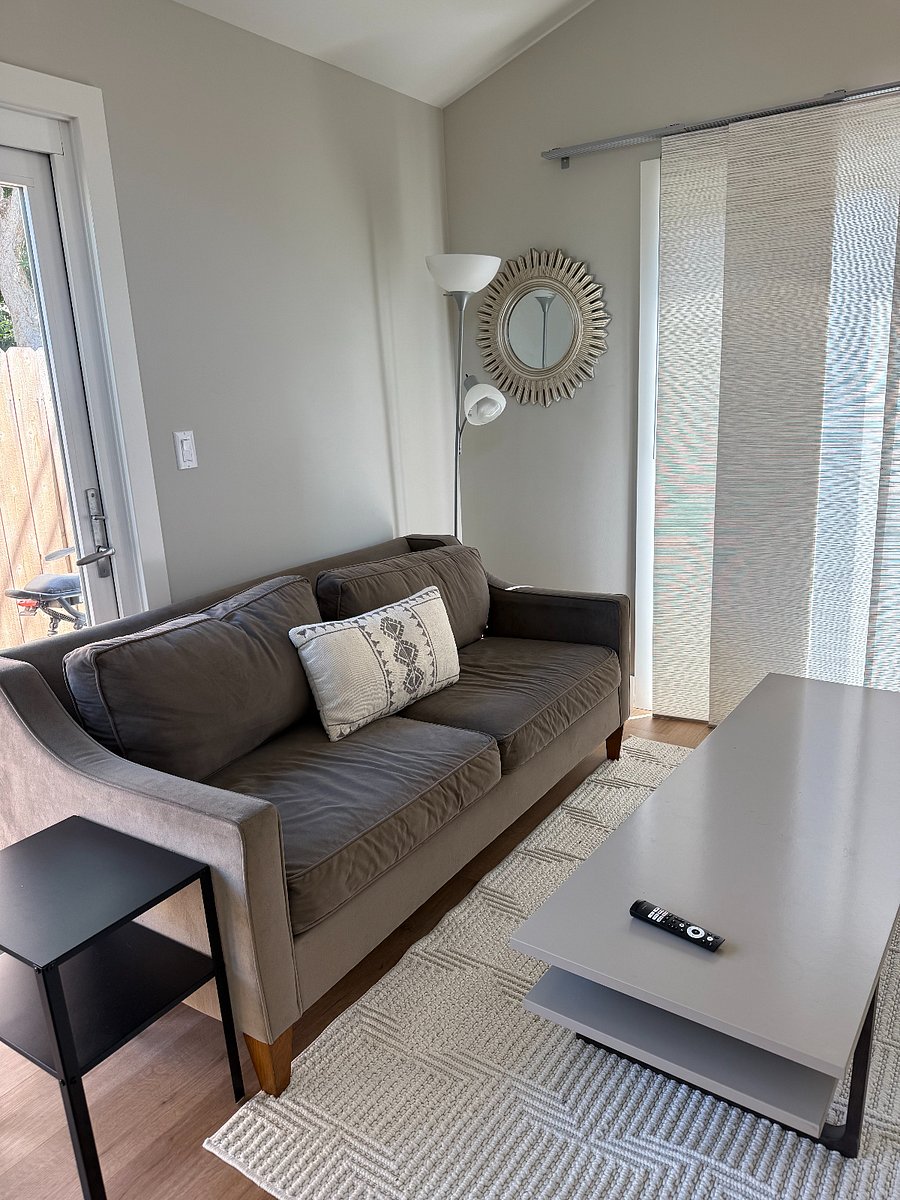 Furnished Finder property 894859_1 photo 12